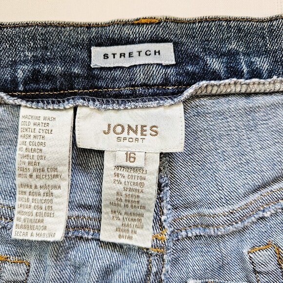 Jones Women's Sport Plus Size Mid Rise Stretch Blue Denim Shorts Size 16 - Picture 4 of 4